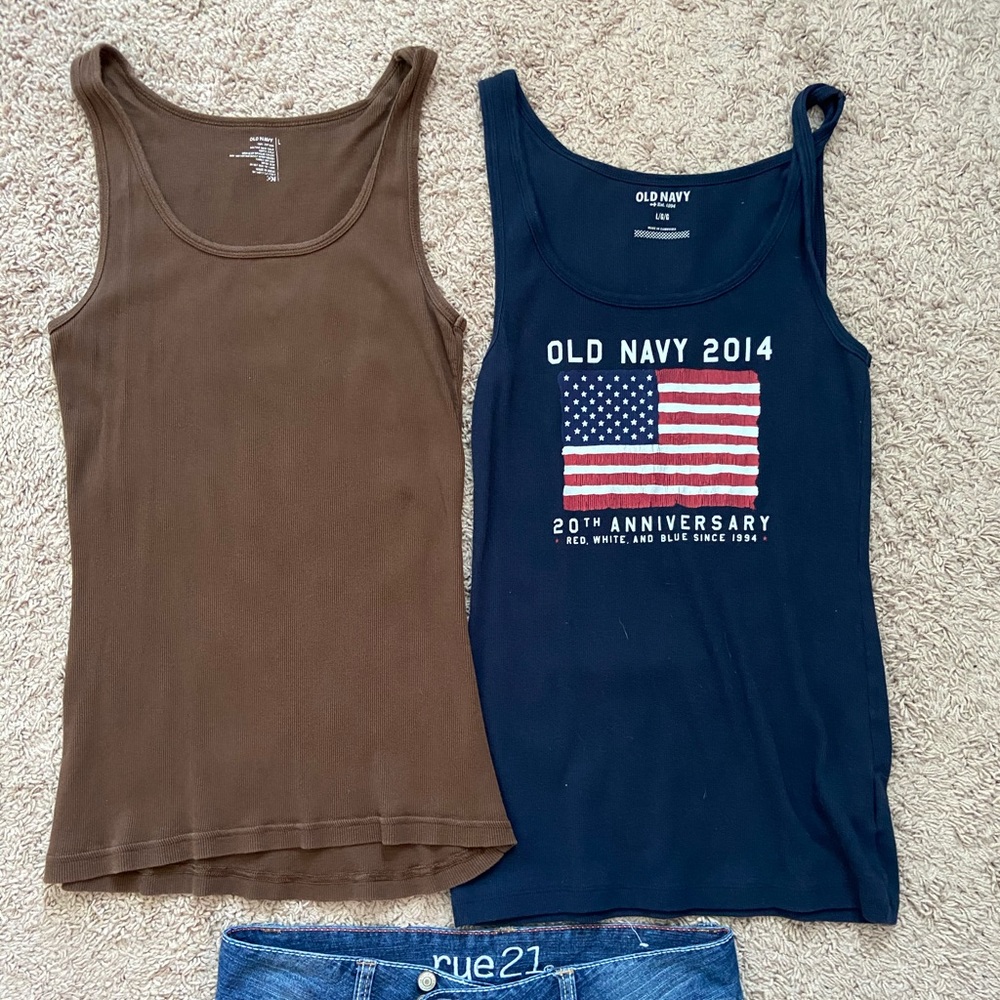 Ribbed tanks, set of 2
